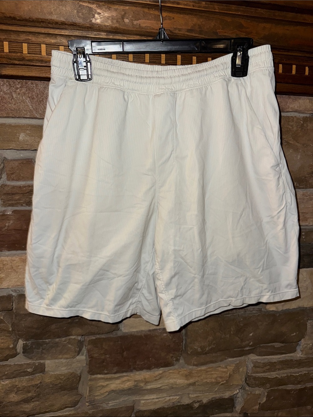 lululemon athletica Men's White Athletic Shorts